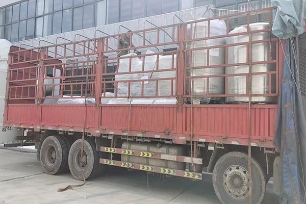 正月十七-***批產(chǎn)品完工發(fā)貨，按時到達(dá)現(xiàn)場