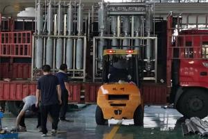 天氣再炎熱，也要按時發(fā)貨